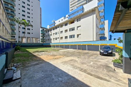 Studio para alugar com 28m², 1 quarto e 1 vaga Studio para alugar com 28m², 1 quarto e 1 vagaGaragem