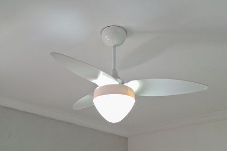 Sala de kitnet/studio para alugar com 1 quarto, 28m² em Aviação, Praia Grande