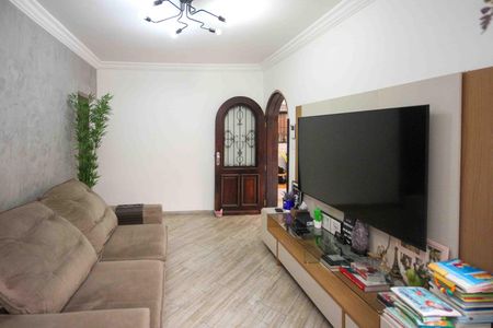 Casa à venda com 230m², 2 quartos e 3 vagasSala