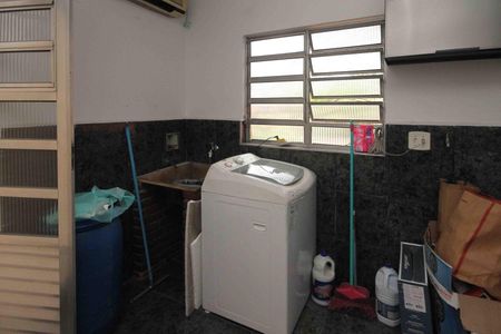 Casa à venda com 230m², 2 quartos e 3 vagasÁrea de Serviço