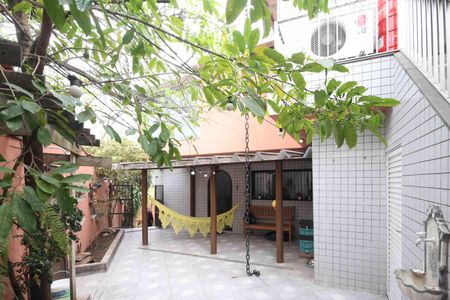 Casa à venda com 230m², 2 quartos e 3 vagasÁrea Externa