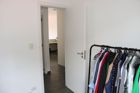 Casa de condomínio para alugar com 188m², 3 quartos e 3 vagasQuarto 2