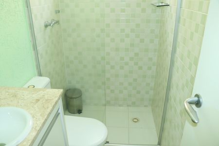 Casa de condomínio para alugar com 188m², 3 quartos e 3 vagasBanheiro 2