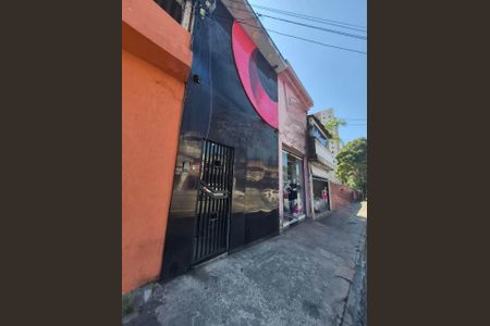 Casa à venda com 180m², 2 quartos e sem vagaFachada