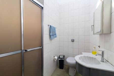 Casa à venda com 180m², 2 quartos e sem vagaBanheiro Social