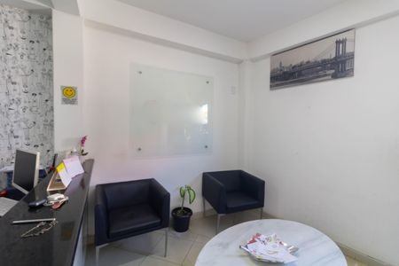 Casa à venda com 180m², 2 quartos e sem vagaEntrada