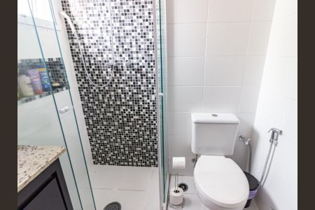Apartamento à venda com 74m², 3 quartos e 2 vagasBanheiro Social