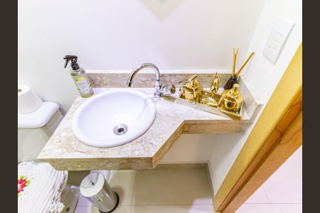 Apartamento à venda com 74m², 3 quartos e 2 vagasLavabo