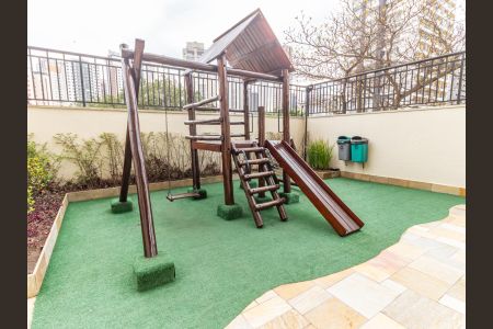 Apartamento à venda com 74m², 3 quartos e 2 vagasÁrea comum - Playground
