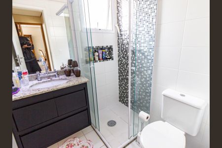 Apartamento à venda com 74m², 3 quartos e 2 vagasBanheiro Social
