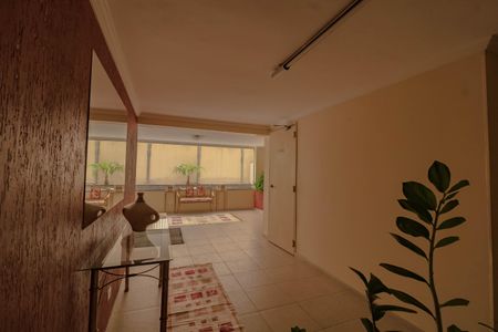 Apartamento à venda com 55m², 2 quartos e 1 vaga