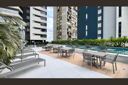 Apartamento à venda com 194m², 4 quartos e 3 vagasPiscina