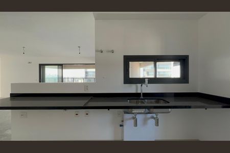 Apartamento à venda com 195m², 4 quartos e 3 vagasCozinha