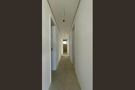 Apartamento à venda com 195m², 4 quartos e 3 vagasCorredor