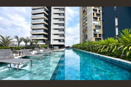 Apartamento à venda com 195m², 4 quartos e 3 vagasPiscina