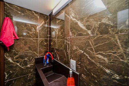 Casa para alugar com 243m², 2 quartos e 4 vagasLavabo