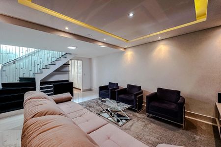 Sala de casa para alugar com 3 quartos, 250m² em Jardim Analia Franco, São Paulo