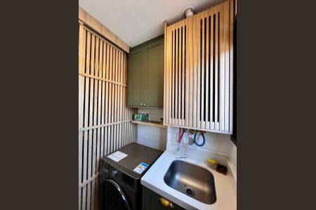 Apartamento à venda com 69m², 2 quartos e 1 vagaÁrea de Serviço