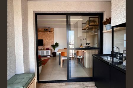 Apartamento à venda com 69m², 2 quartos e 1 vagaSacada da Sala