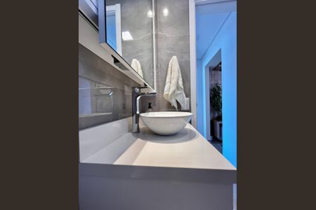 Apartamento à venda com 69m², 2 quartos e 1 vagaBanheiro Social