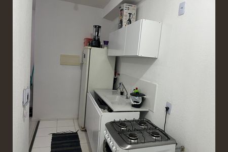Cozinha  de apartamento para alugar com 2 quartos, 41m² em Vila Princesa Isabel, São Paulo