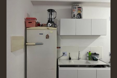 Cozinha  de apartamento para alugar com 2 quartos, 41m² em Vila Princesa Isabel, São Paulo