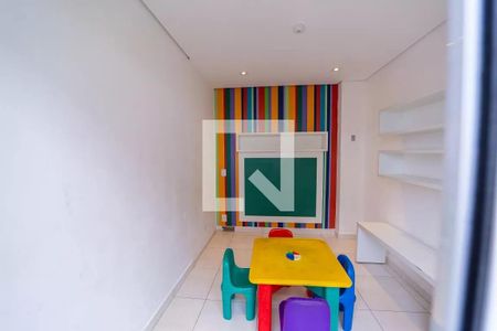 Apartamento à venda com 47m², 2 quartos e 1 vaga Apartamento à venda com 47m², 2 quartos e 1 vagaÁrea comum - Brinquedoteca