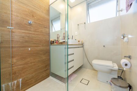 Apartamento à venda com 140m², 4 quartos e 2 vagasBanheiro