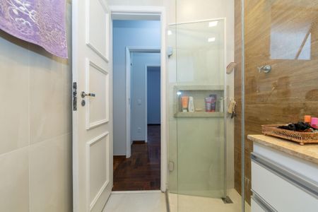 Apartamento à venda com 140m², 4 quartos e 2 vagasBanheiro