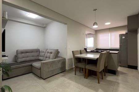 Sala de apartamento à venda com 2 quartos, 58m² em Picanço, Guarulhos