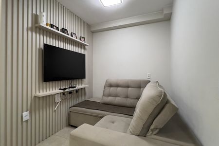 Sala de apartamento à venda com 2 quartos, 58m² em Picanço, Guarulhos