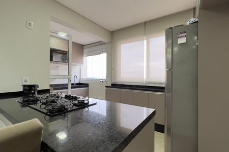 Apartamento à venda com 58m², 2 quartos e 1 vaga Apartamento à venda com 58m², 2 quartos e 1 vagaCozinha e Área de Serviço