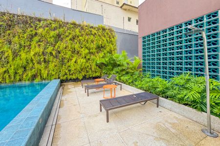 Apartamento à venda com 38m², 1 quarto e 1 vaga Apartamento à venda com 38m², 1 quarto e 1 vagaÁrea comum - Piscina