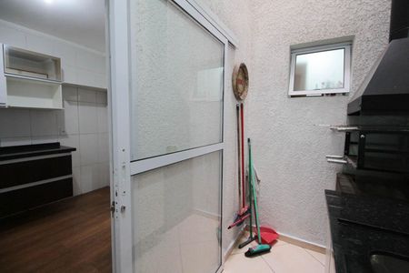 Casa de condomínio para alugar com 110m², 3 quartos e 2 vagasÁrea de Serviço