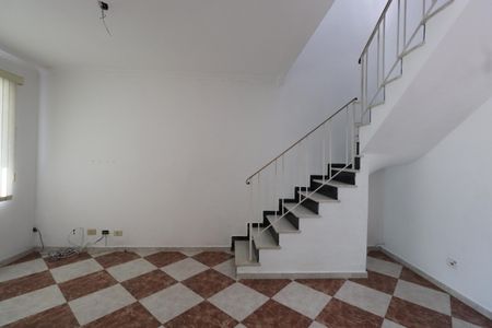 Casa à venda com 400m², 4 quartos e 7 vagasSala