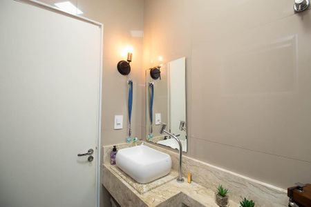 Casa à venda com 125m², 3 quartos e 1 vagaBanheiro Social 2