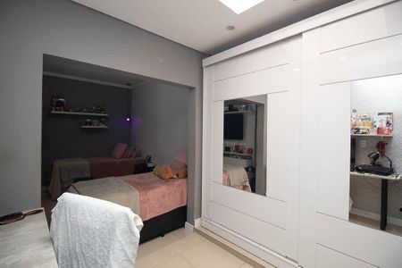 Casa à venda com 125m², 3 quartos e 1 vagaCloset Quarto 2