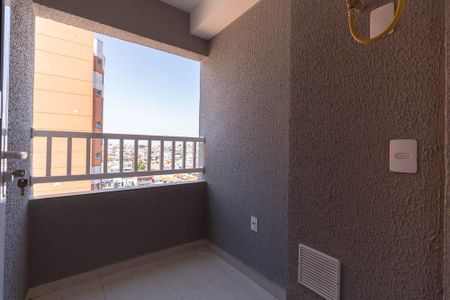 Apartamento para alugar com 30m², 2 quartos e sem vaga Apartamento para alugar com 30m², 2 quartos e sem vagaVaranda