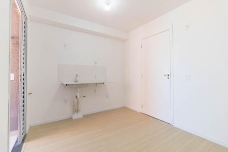 Apartamento para alugar com 30m², 2 quartos e sem vaga Apartamento para alugar com 30m², 2 quartos e sem vagaSala/Cozinha