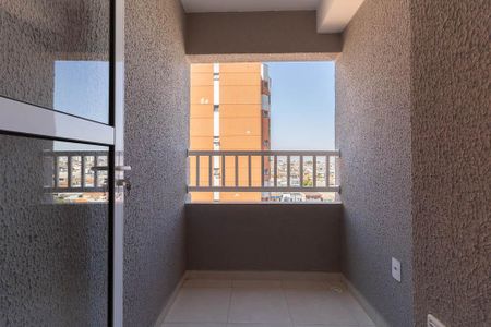 Apartamento para alugar com 30m², 2 quartos e sem vaga Apartamento para alugar com 30m², 2 quartos e sem vagaVaranda
