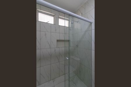 Casa à venda com 180m², 3 quartos e 3 vagasBanheiro Social