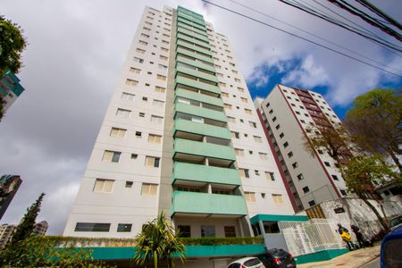 Apartamento para alugar com 106m², 3 quartos e 2 vagasFachada