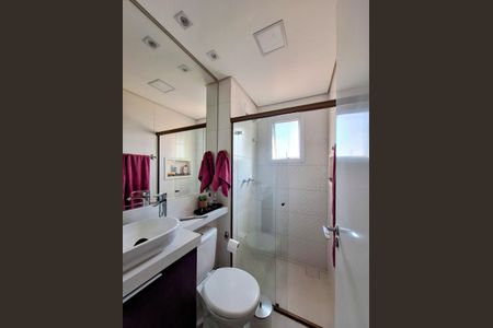 Banheiro de apartamento à venda com 2 quartos, 65m² em Santa Maria, São Caetano do Sul