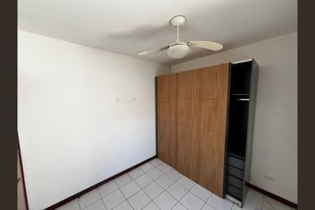 Casa à venda com 240m², 3 quartos e 2 vagasQuarto 