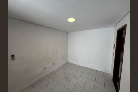 Casa à venda com 240m², 3 quartos e 2 vagas Suíte