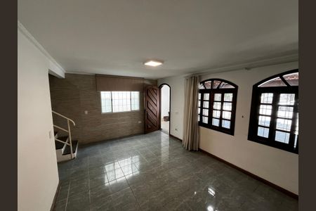 Sala de casa à venda com 3 quartos, 240m² em Vila Ester (zona Norte), São Paulo