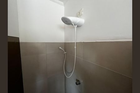 Casa à venda com 240m², 3 quartos e 2 vagasBanheiro