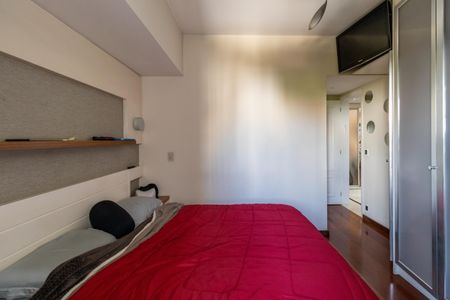 Apartamento à venda com 96m², 2 quartos e 2 vagasSuíte 2