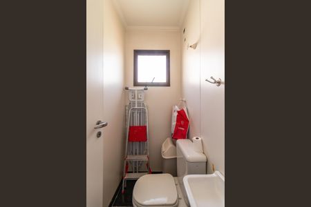 Apartamento à venda com 96m², 2 quartos e 2 vagasBanheiro de serviço