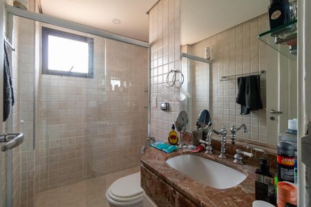 Apartamento à venda com 96m², 2 quartos e 2 vagasBanheiro da Suíte 2